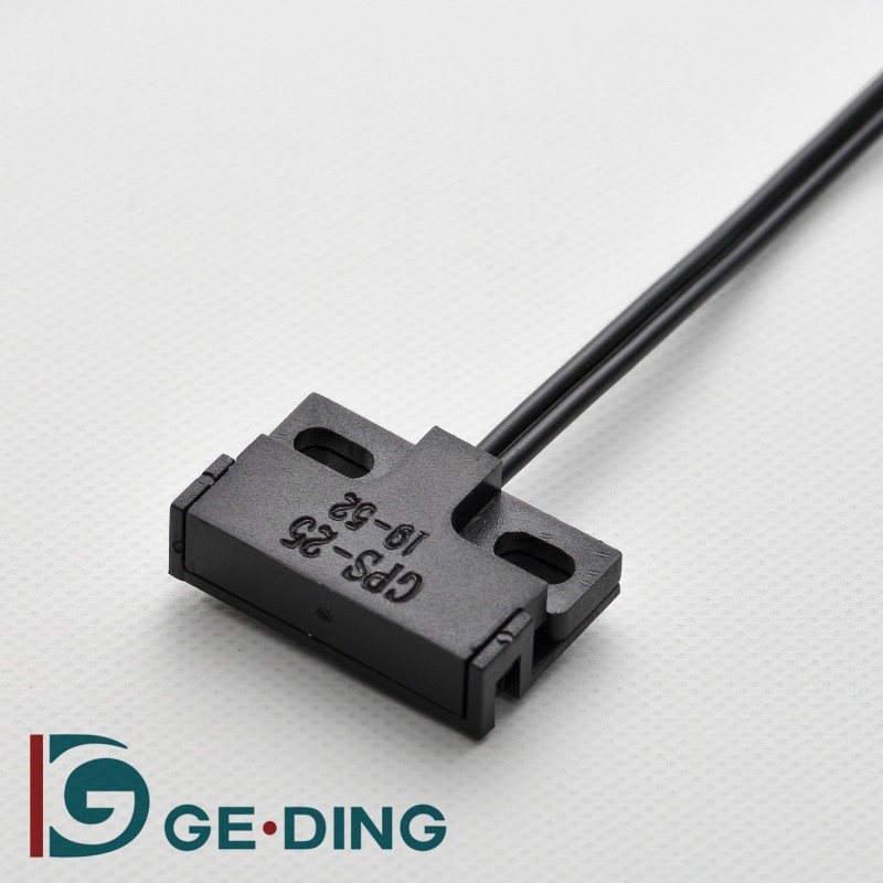 magnetic reed sensor with cable lead for device